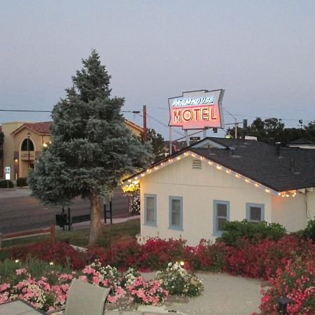 פאסו רובלס Farmhouse Motel מראה חיצוני תמונה